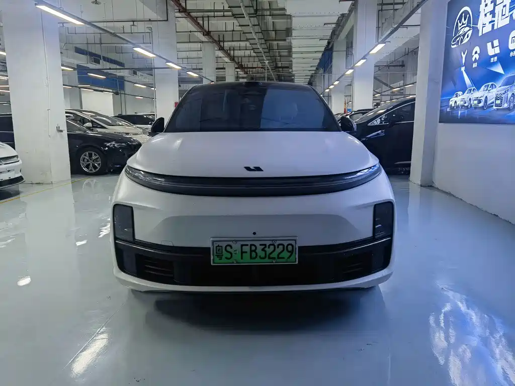 Li Auto Li L7 — миниатюра 2