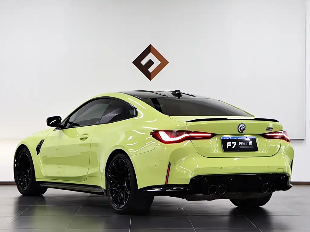 BMW M4 — миниатюра 4