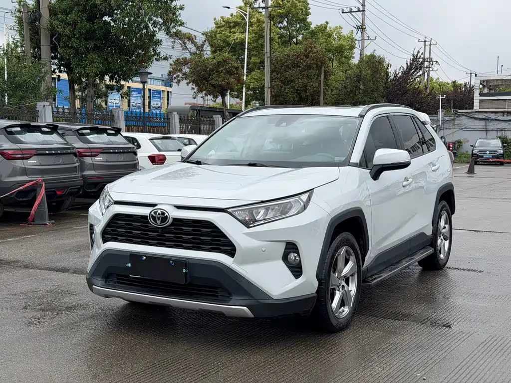 Toyota RAV4 2022