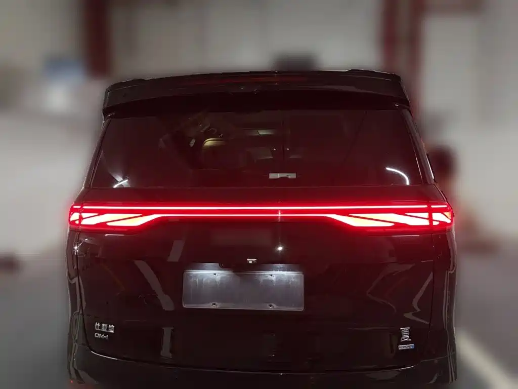 BYD Xia — миниатюра 5