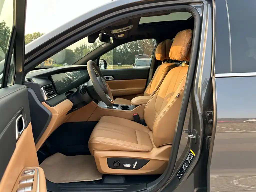 Li Auto Li ONE — миниатюра 9