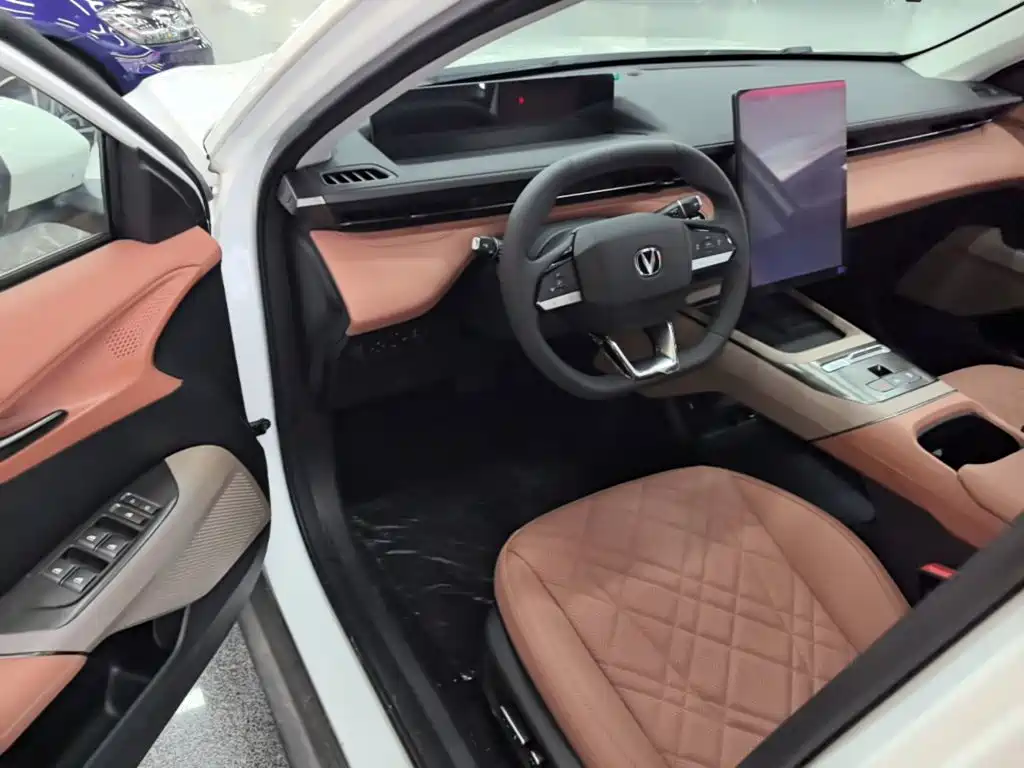 Changan Побег PHEV — миниатюра 16