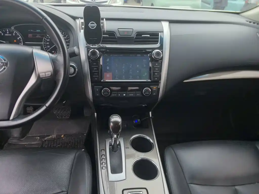 Nissan Teana — миниатюра 13