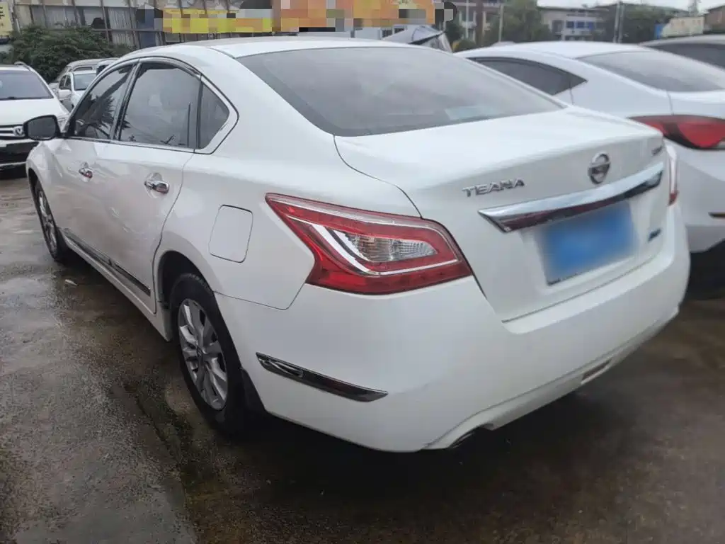 Nissan Teana — миниатюра 5