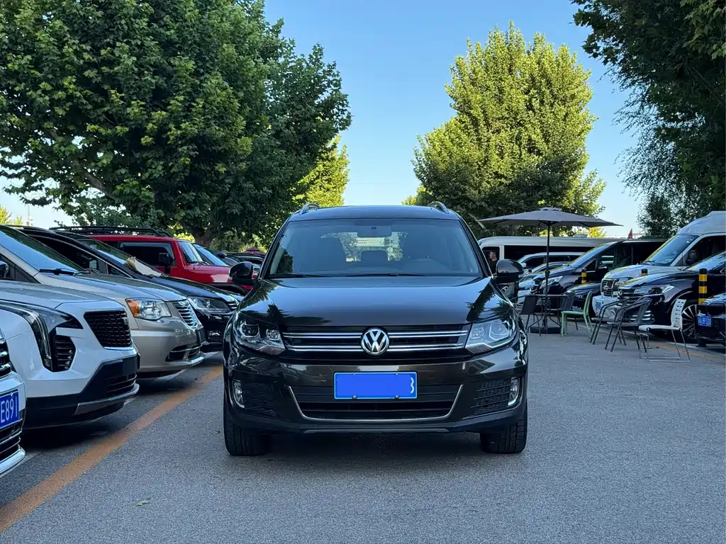 Volkswagen Tiguan — миниатюра 2