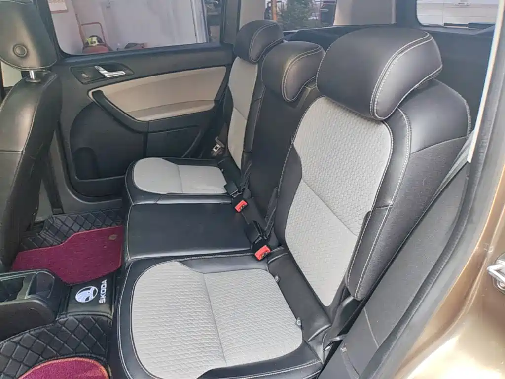 Skoda Yeti — миниатюра 17