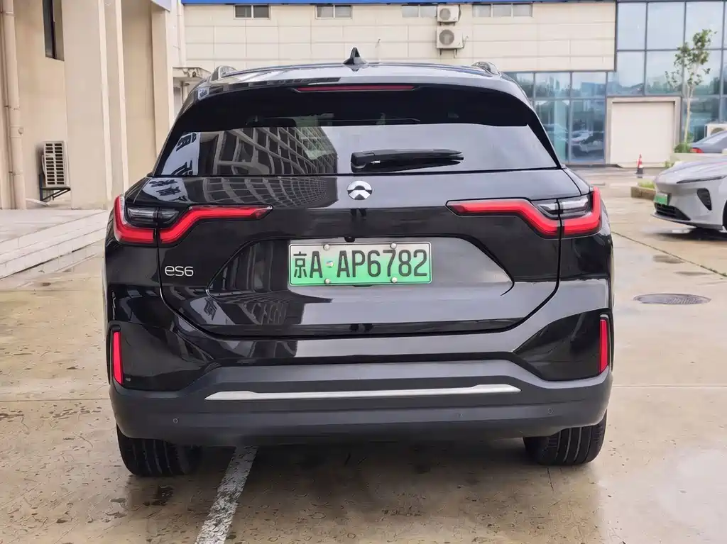 NIO ES6 — миниатюра 11