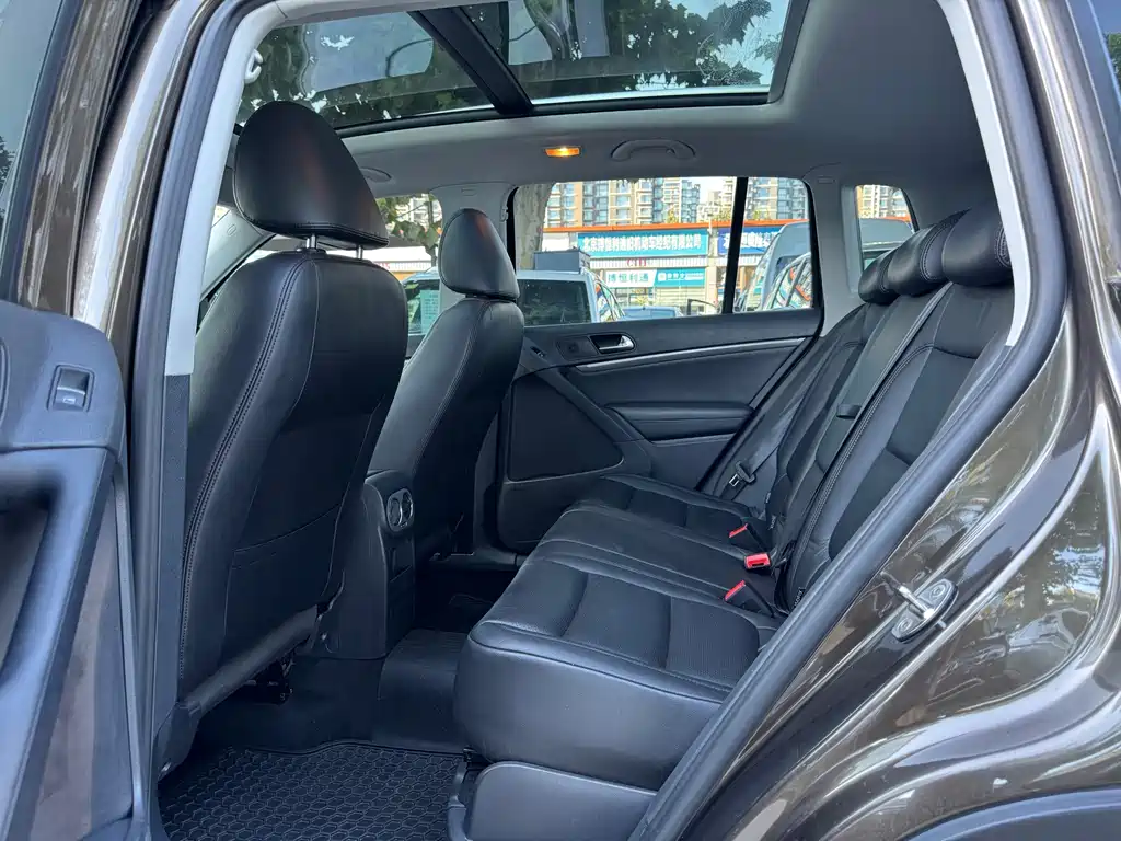 Volkswagen Tiguan — миниатюра 6