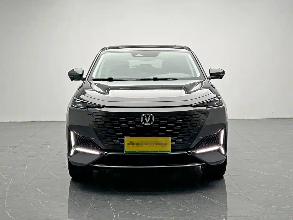 Changan UNI-K iDD — миниатюра 2