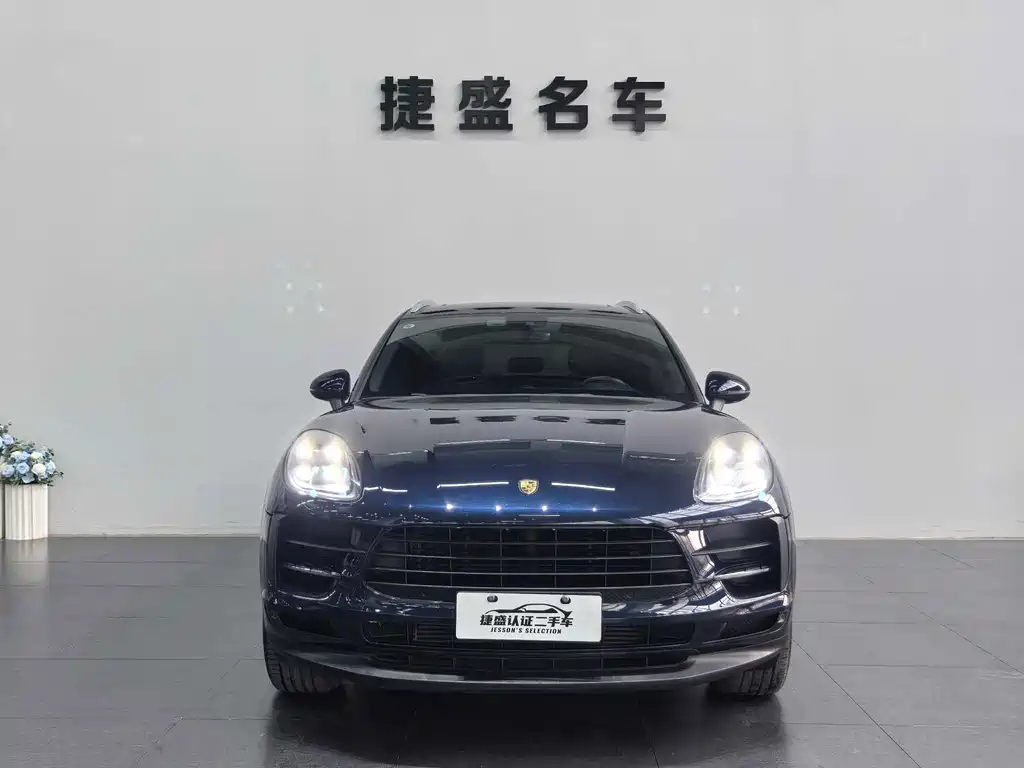 Porsche Macan — миниатюра 4