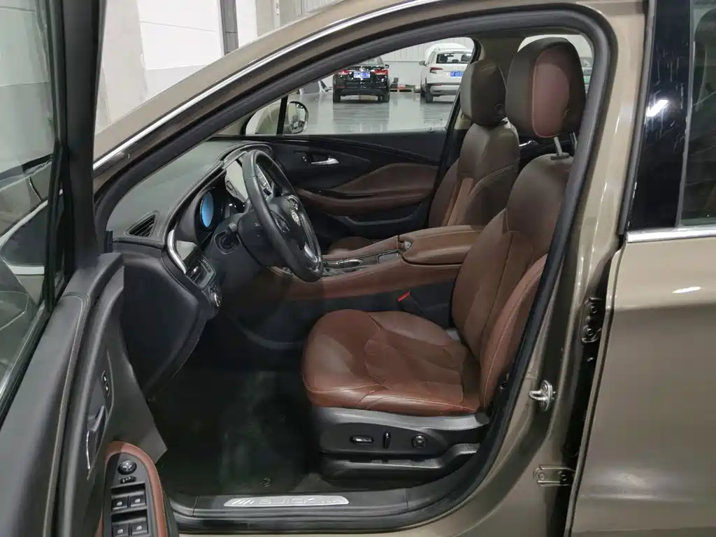 Buick Envision Plus — миниатюра 10