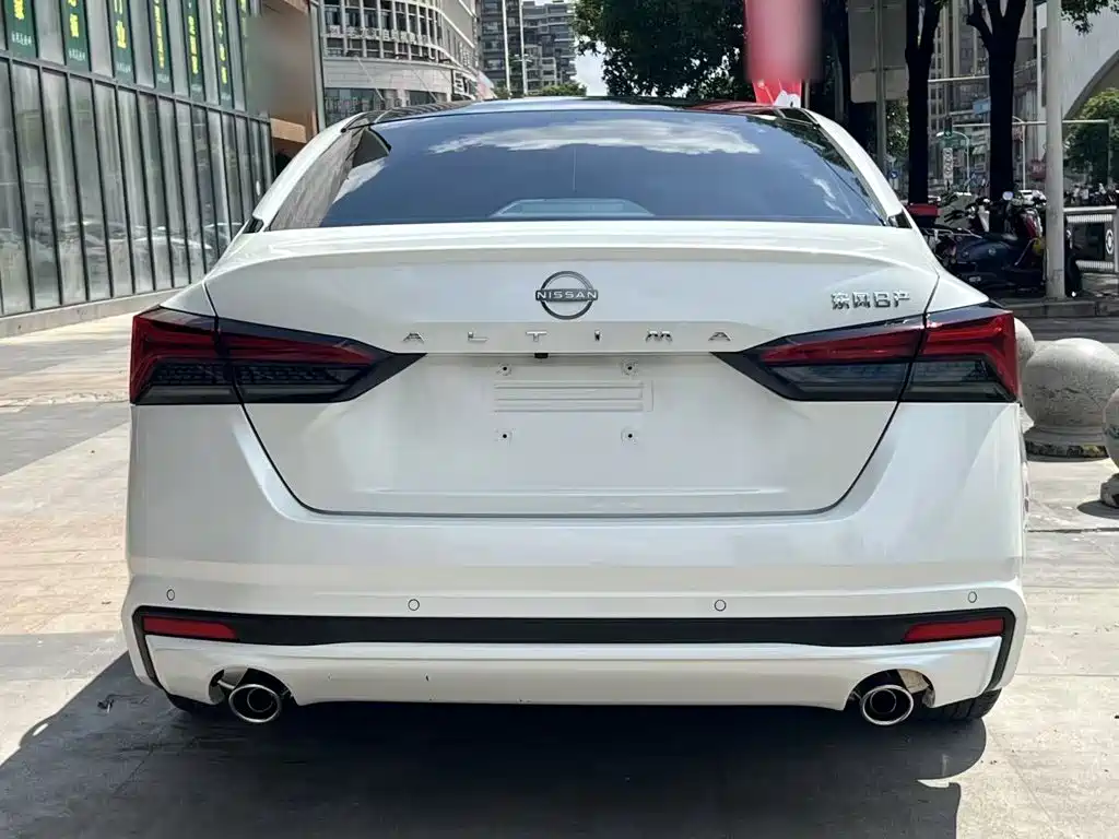 Nissan Teana — миниатюра 23