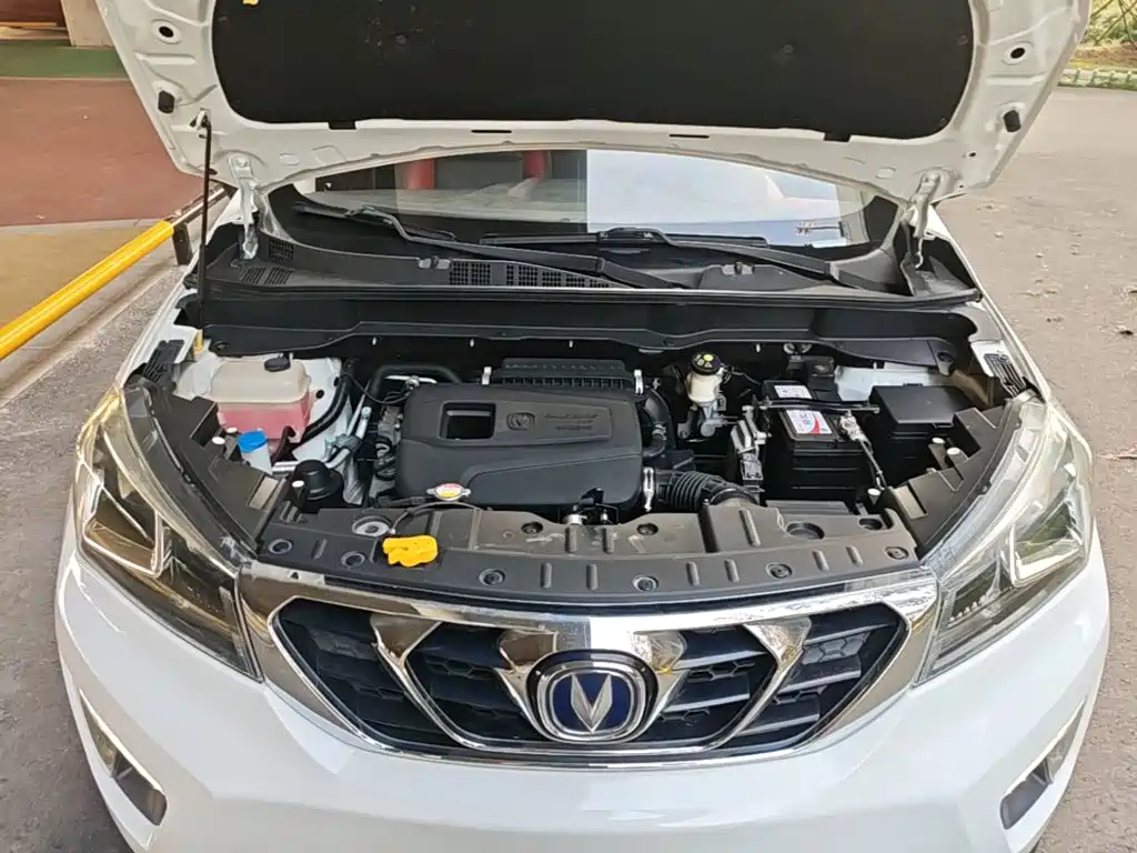 Changan CS15 — миниатюра 20