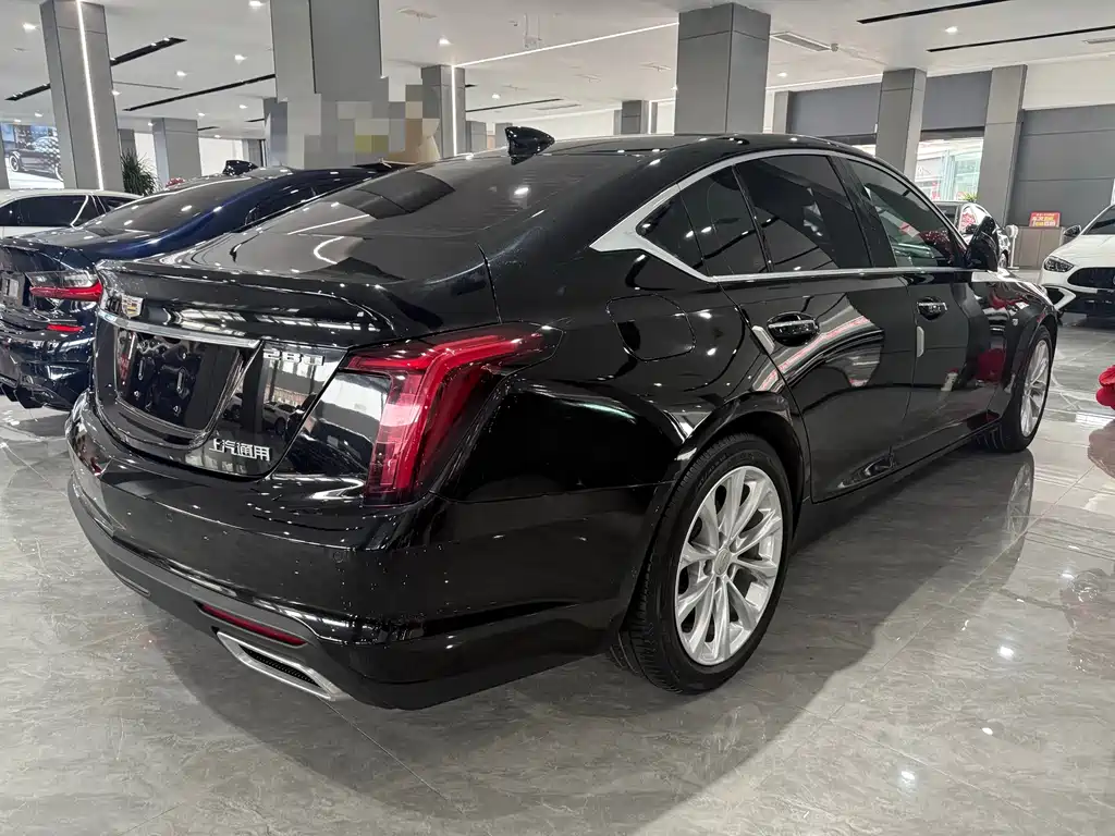 Cadillac CT5 — миниатюра 8