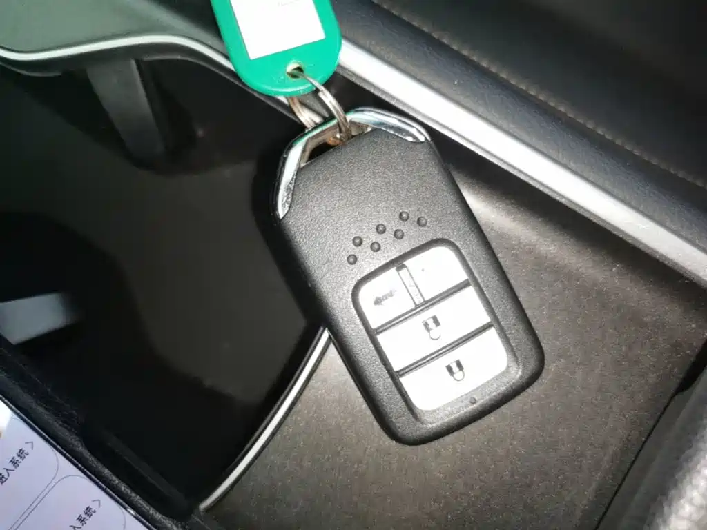 Honda Accord — миниатюра 9