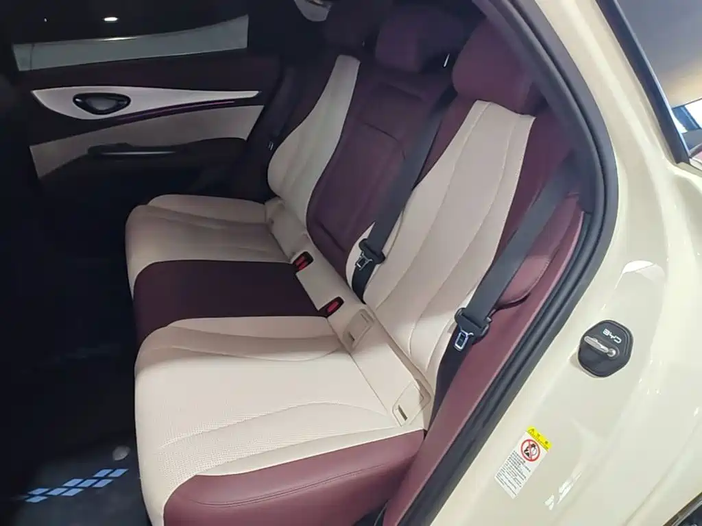 BYD Seal 07 DM-i — миниатюра 17