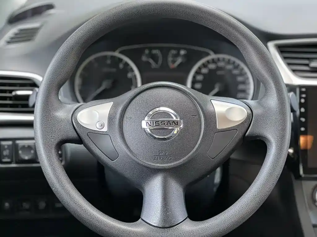 Nissan Sylphy — миниатюра 2
