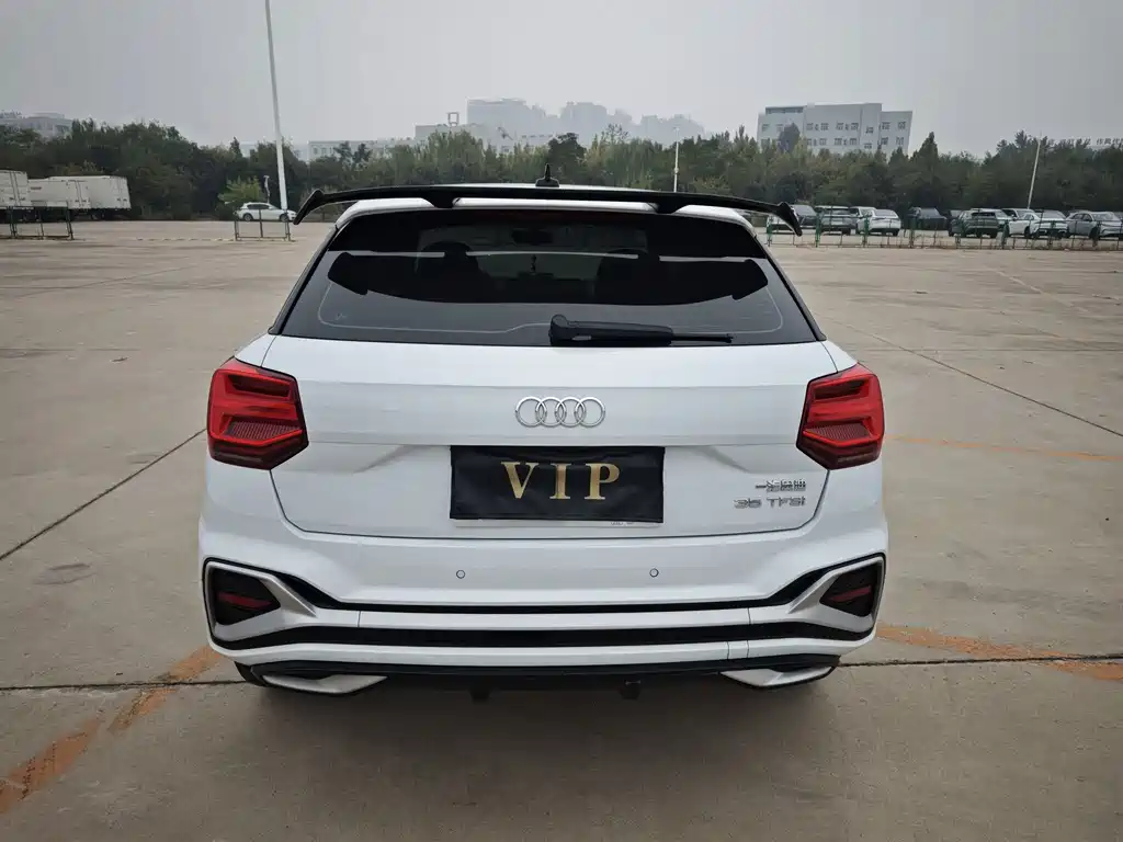 Audi Q2L — миниатюра 5