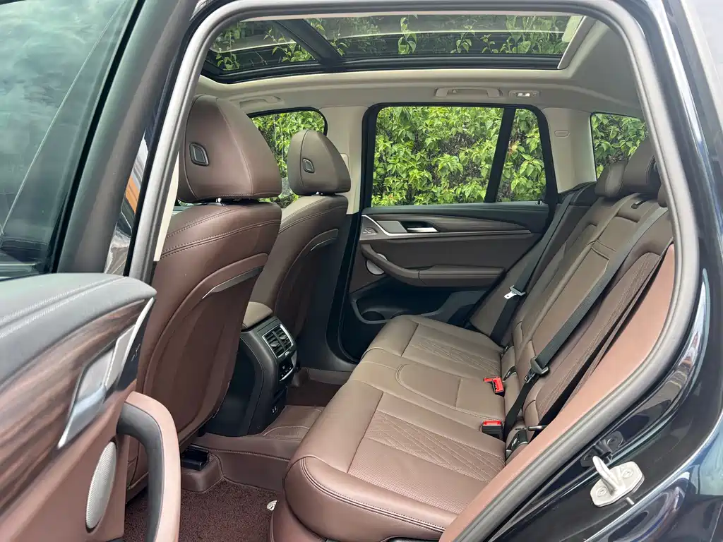 BMW X3 — миниатюра 6
