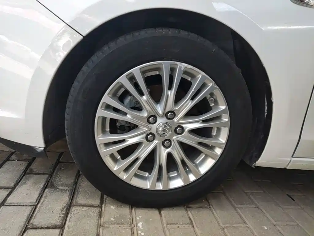 Buick Excelle — миниатюра 23