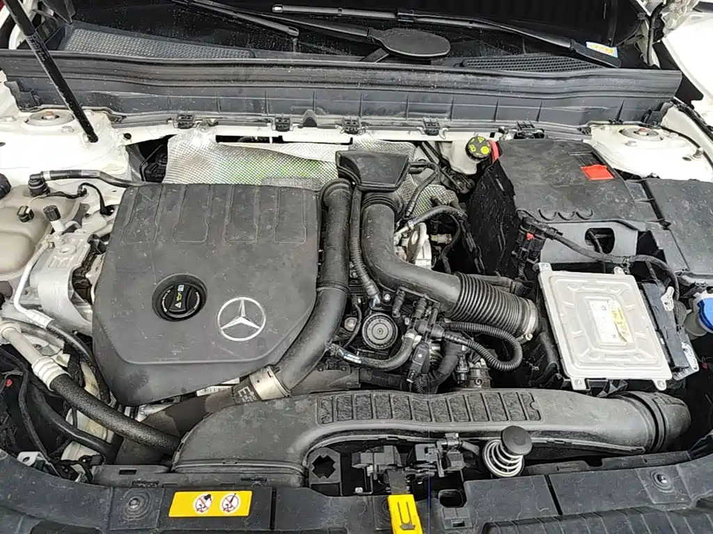 Mercedes-Benz GLB — миниатюра 20