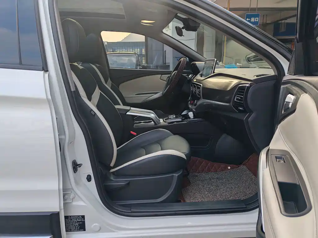 Haima 海马6P — миниатюра 11