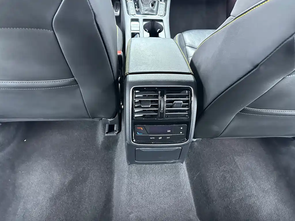 Volkswagen CC — миниатюра 13