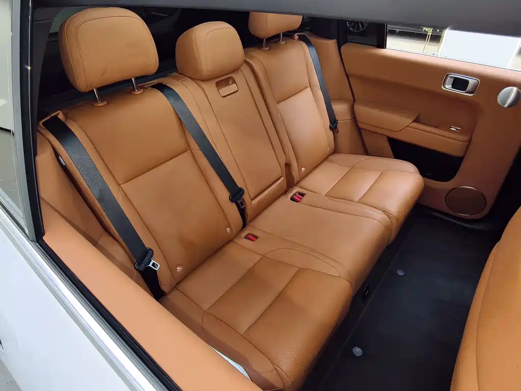 Li Auto Li L7 — миниатюра 9