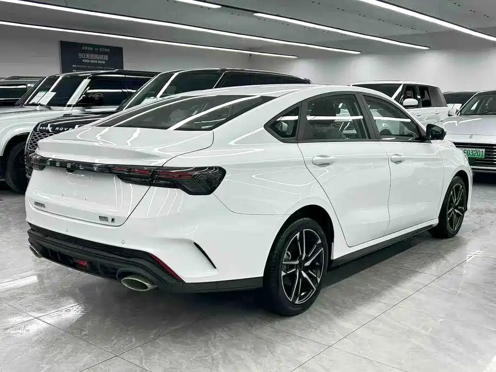 Geely Binrui — миниатюра 6