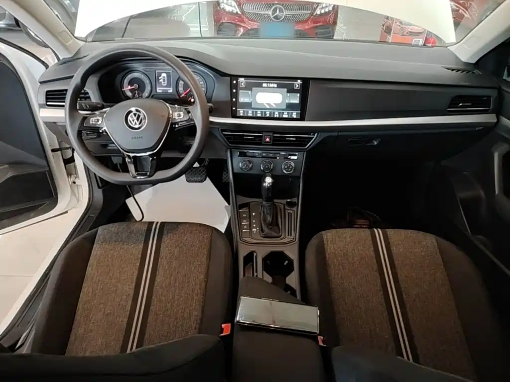 Volkswagen Lavida — миниатюра 10