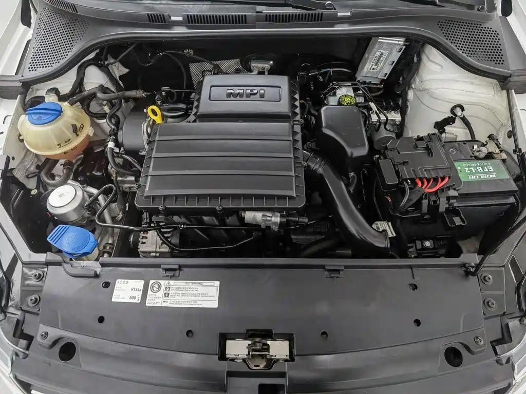 Volkswagen Santana — миниатюра 6