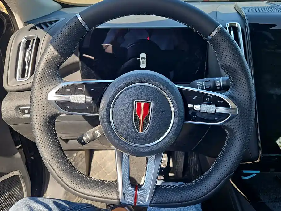 Hongqi Hongqi HS3 PHEV — миниатюра 13