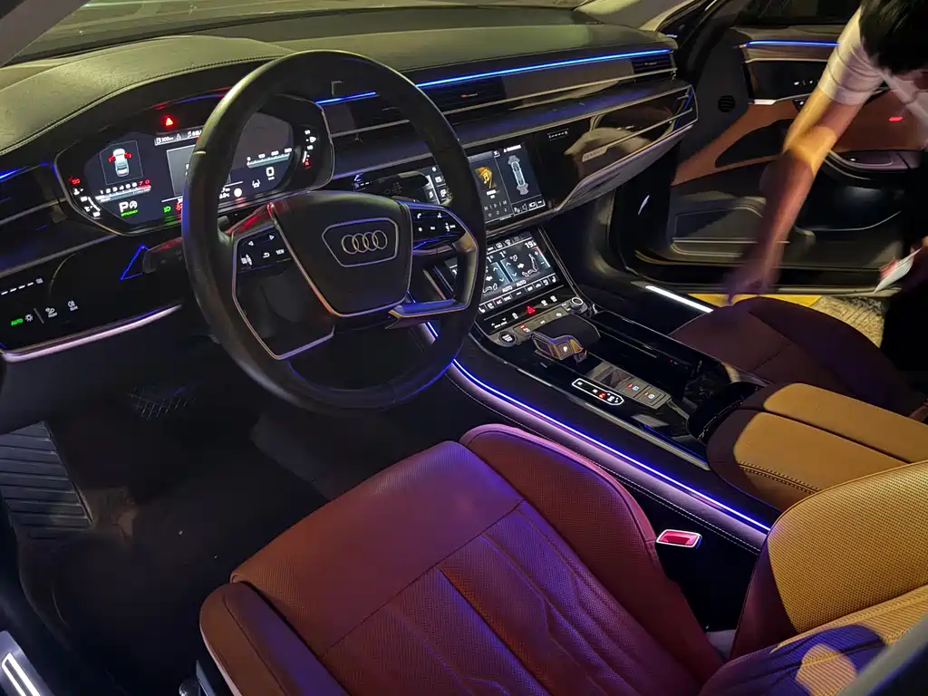 Audi A8 — миниатюра 2