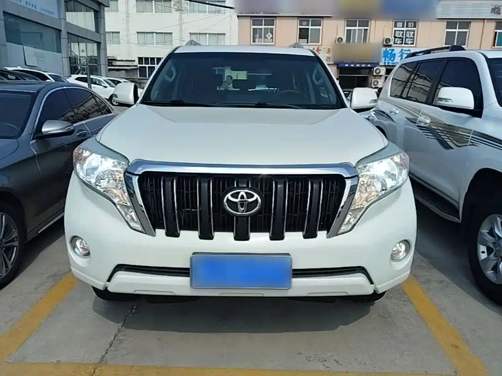 Toyota Prado — миниатюра 3
