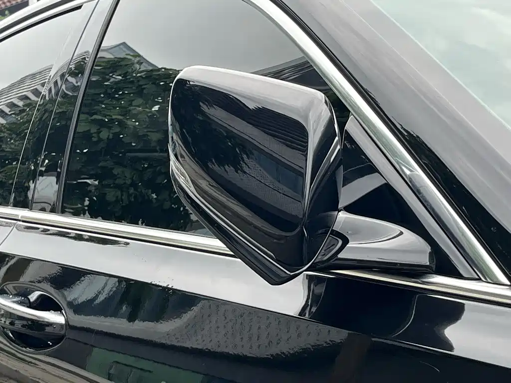 Cadillac CT5 — миниатюра 19