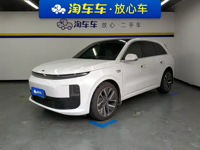 Li Auto L6