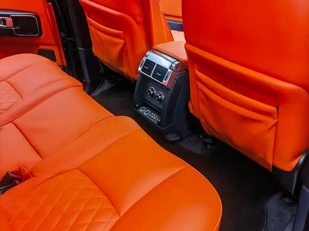 Land Rover Range Rover — миниатюра 5