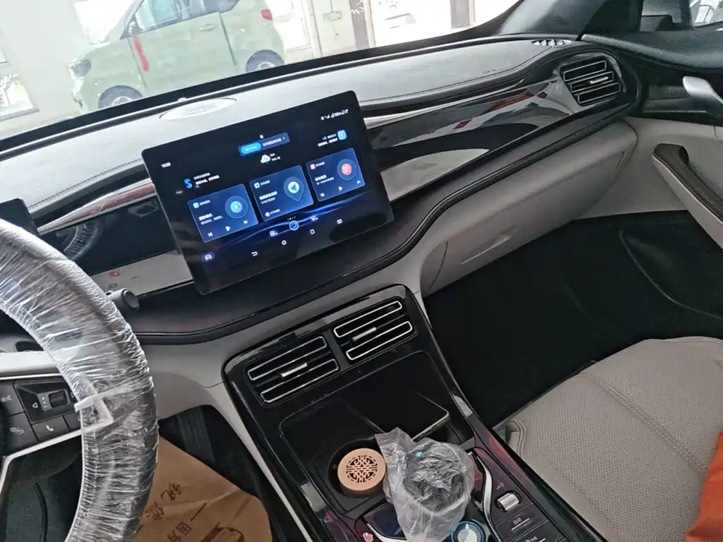 BYD Qin PLUS — миниатюра 13