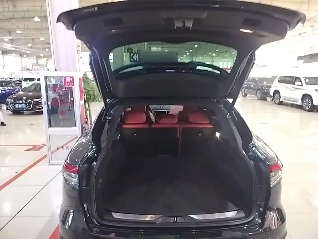 Maserati Levante — миниатюра 19