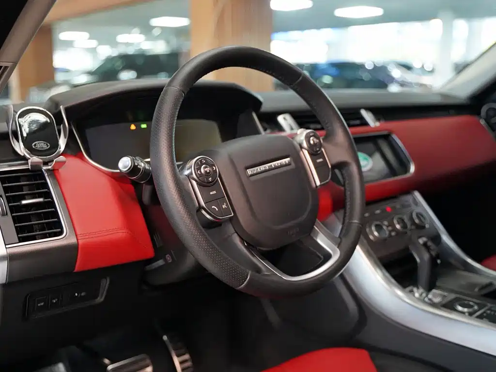 Land Rover Sport — миниатюра 9