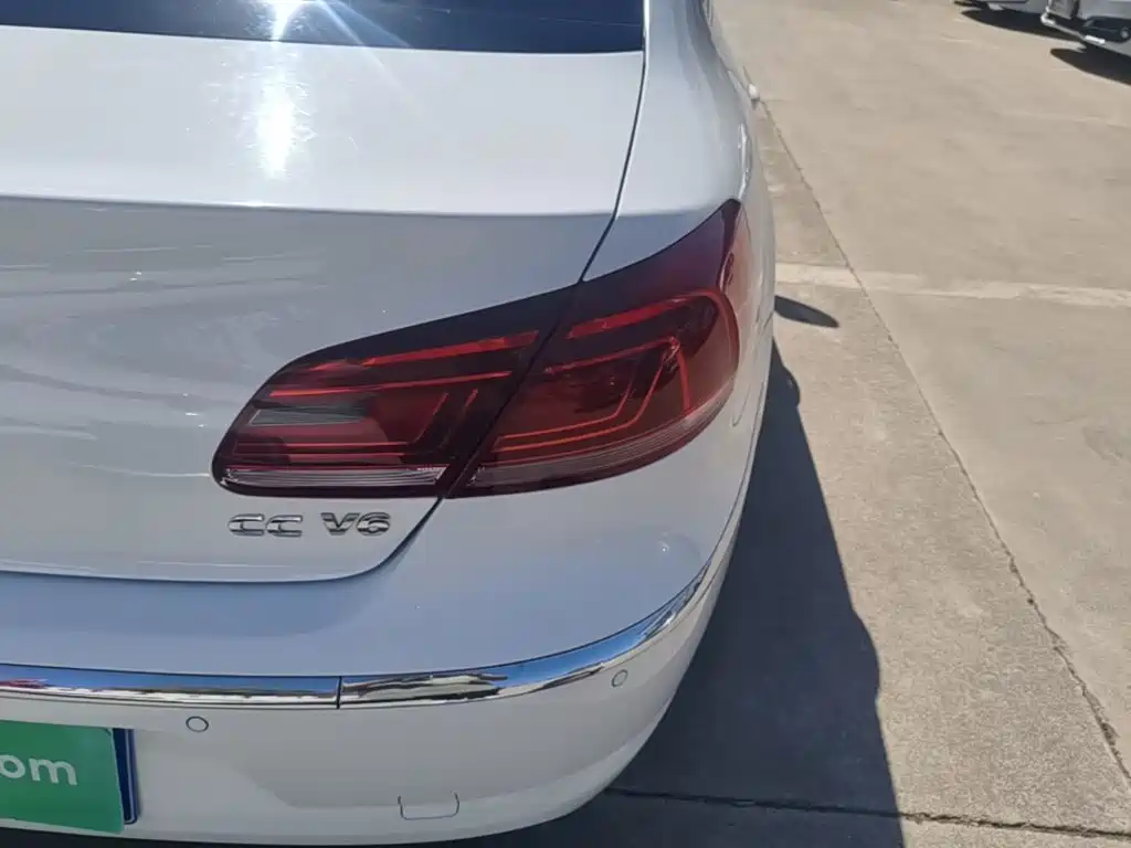 Volkswagen CC — миниатюра 8
