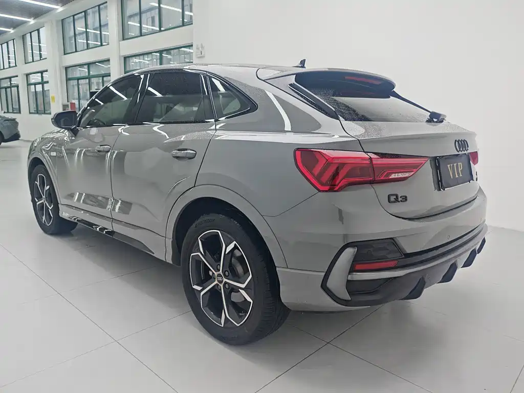 Audi Q3 Sportback — миниатюра 6