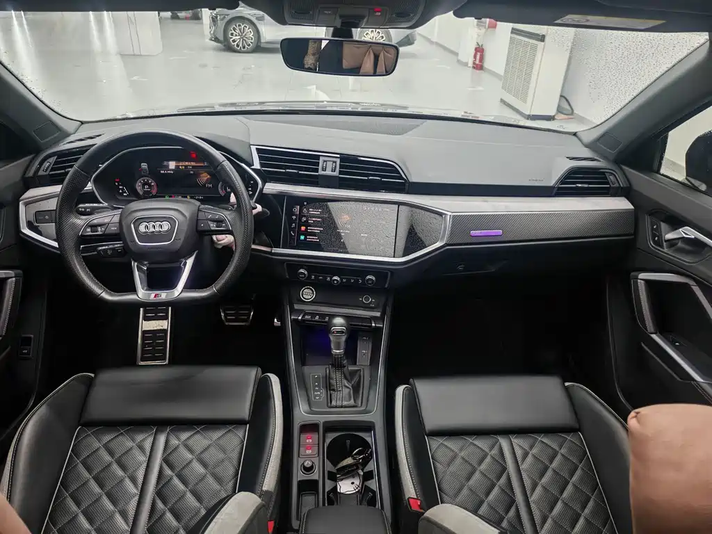 Audi Q3 Sportback — миниатюра 8
