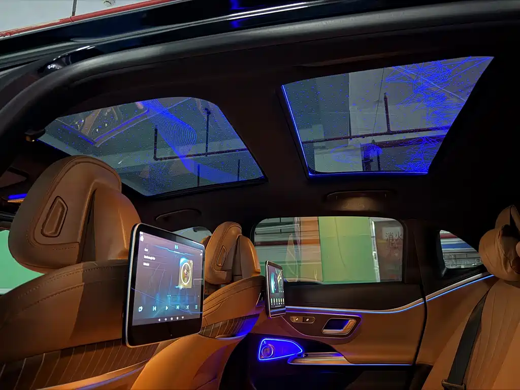 Mercedes-Benz E-Class New Energy — миниатюра 10