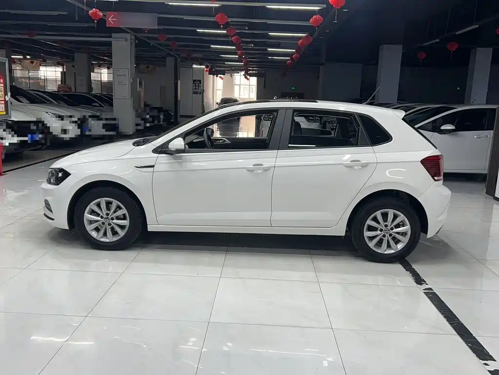 Volkswagen Polo — миниатюра 7