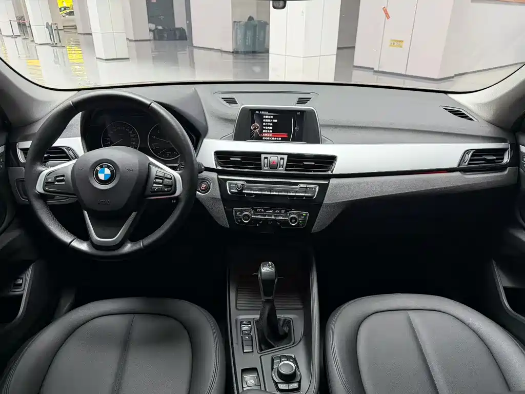 BMW X1 2016 sDrive18Li Premium