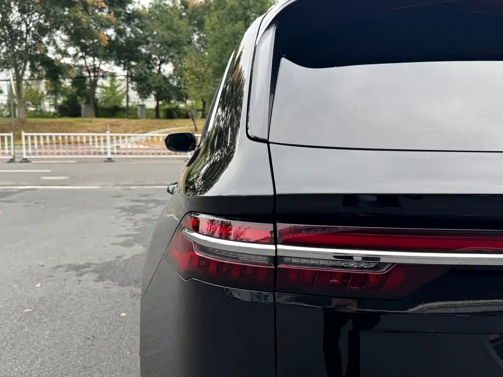 Geely Xingyue L — миниатюра 8