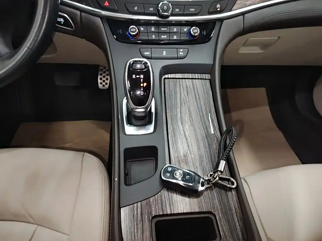Buick LaCrosse — миниатюра 14