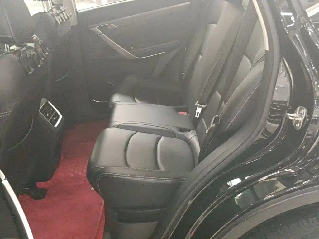 Geely Boyue — миниатюра 17