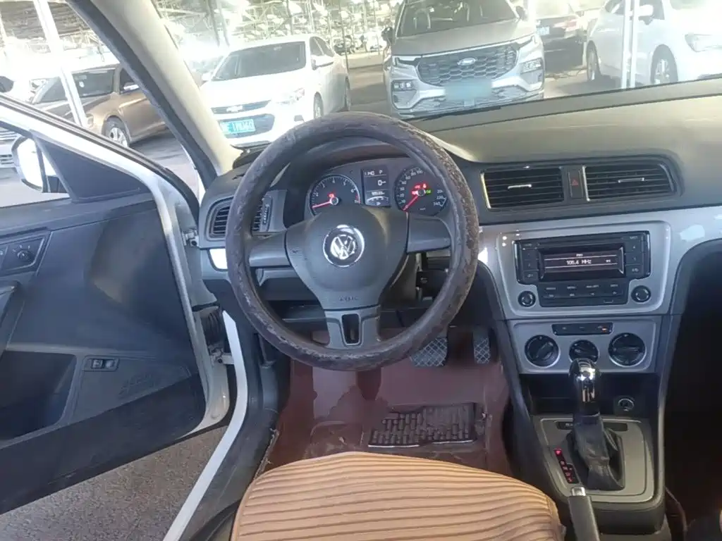 Volkswagen Lavida — миниатюра 15